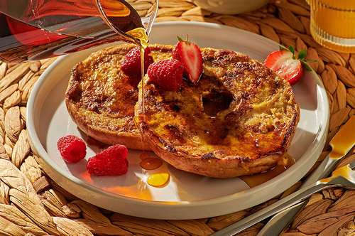 Cinnamon Raisin Bagel French Toast